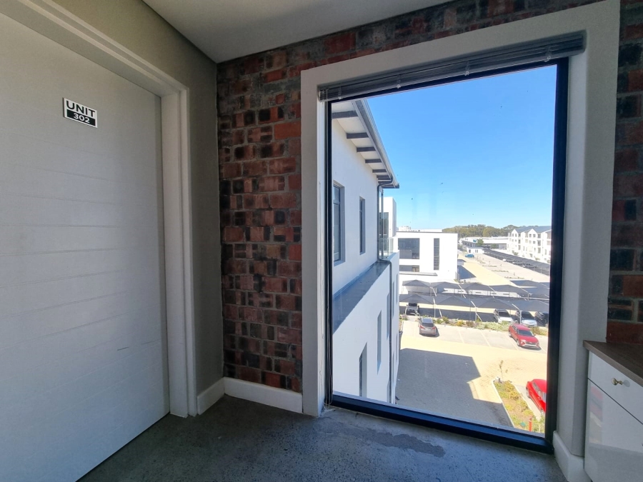 To Let 2 Bedroom Property for Rent in Paardevlei Western Cape